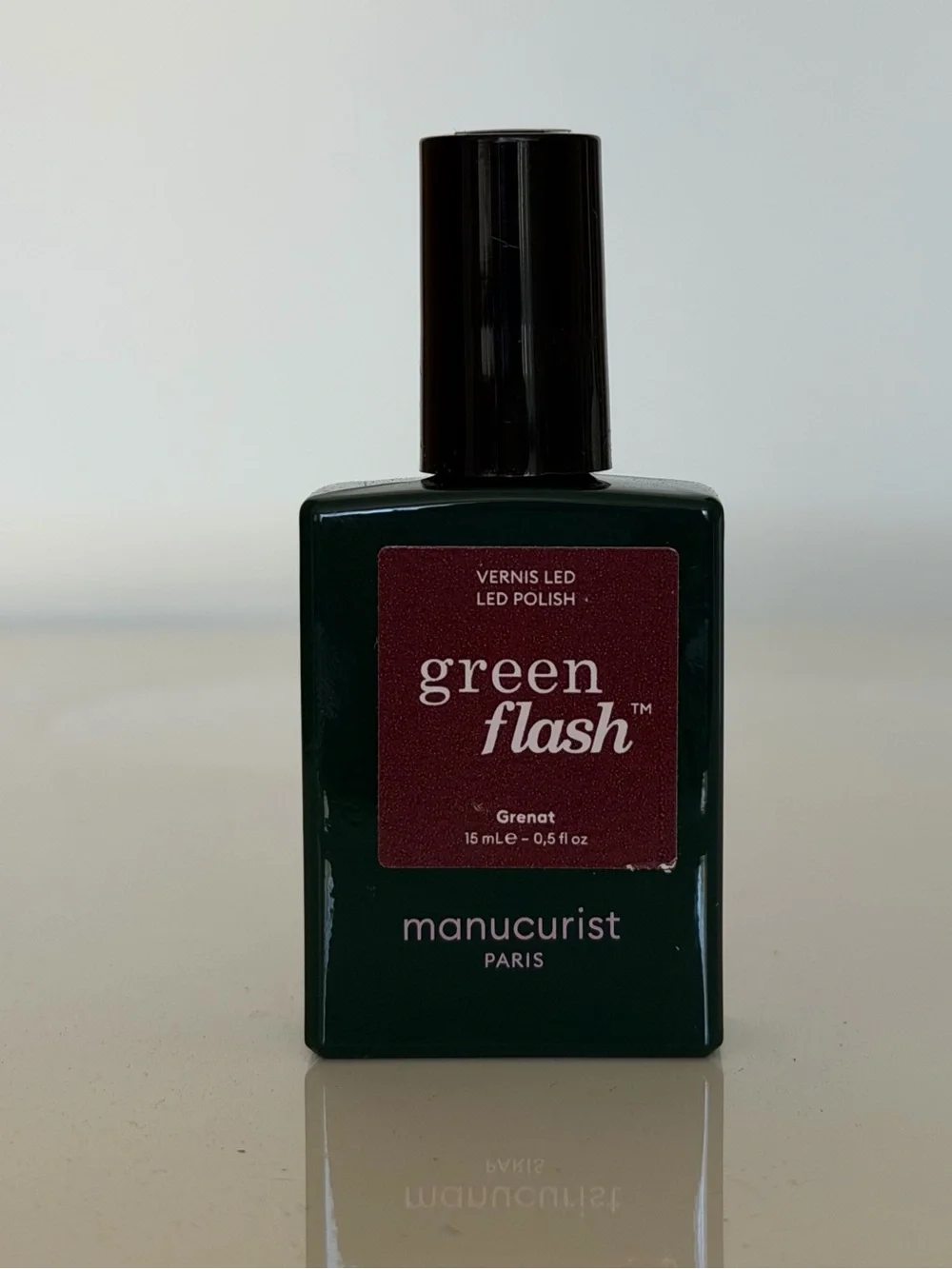 Manucurist green flash LED Nail Polish - Grenat